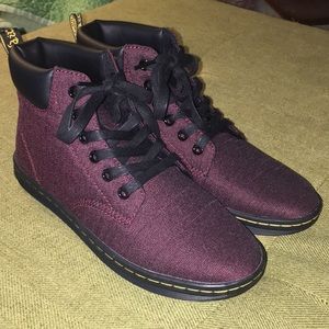 Women’s Dr. Marten boots. Burgundy. NEW. Size 7.